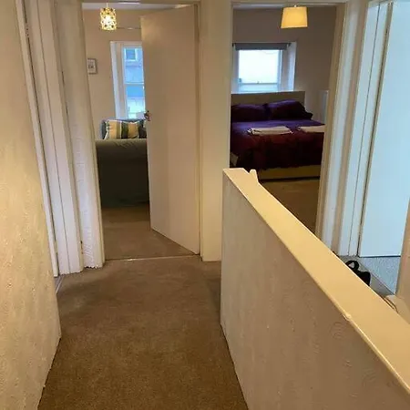 Julia's Flat Apartamento Maryport